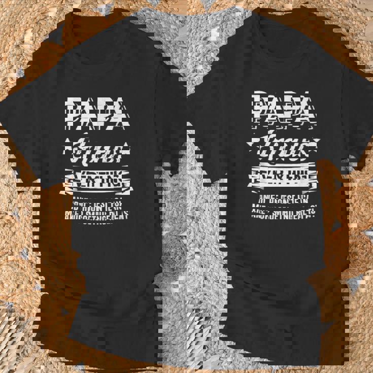 Papa Knows Everything For Grandpa Fathers Day Birthday T-Shirt Gifts for Old Men