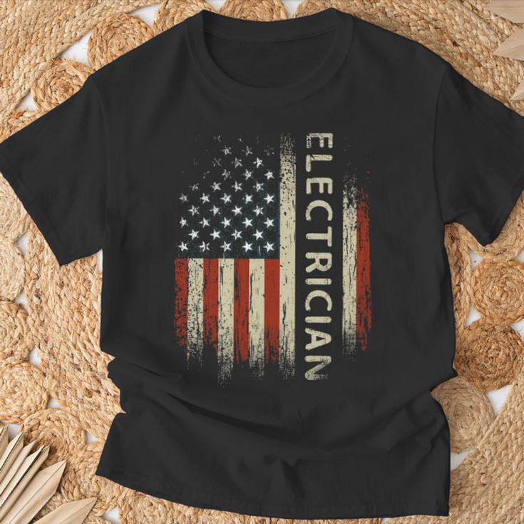 Patriotic Electrician American Usa Flag T-Shirt Gifts for Old Men