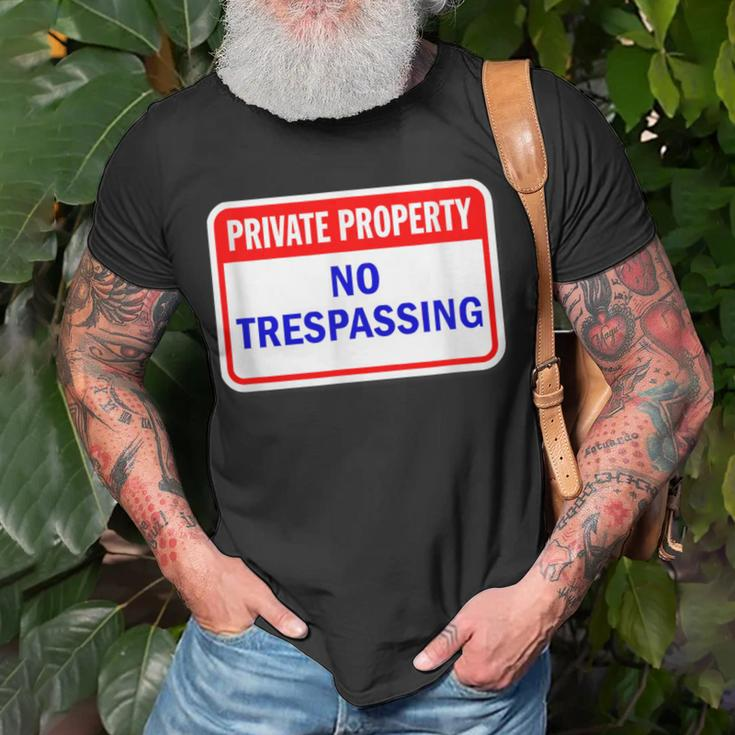 Private Gifts, Private Shirts