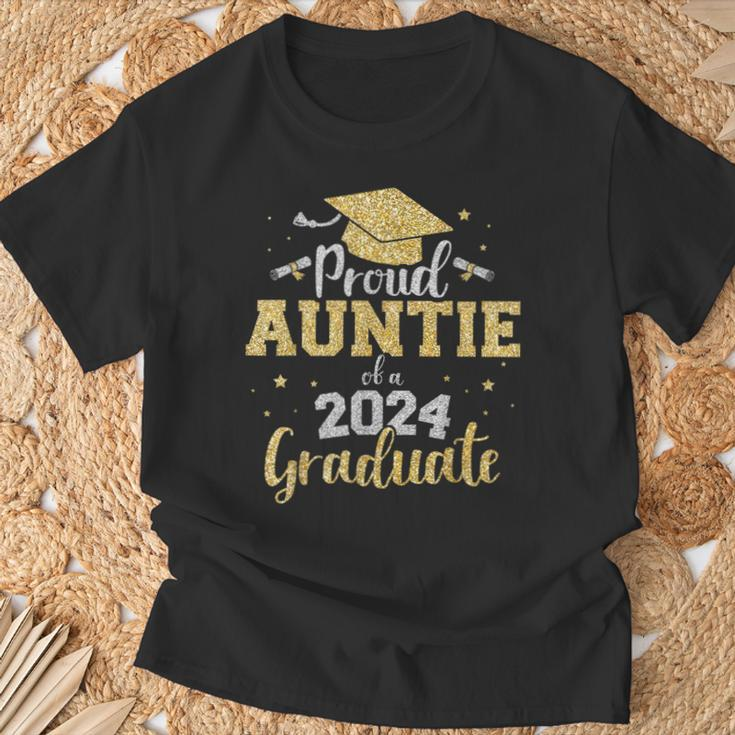 Proud Auntie Of A Class Of 2024 Graduate Senior Graduation T-Shirt Gifts for Old Men