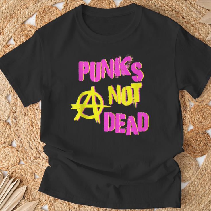 Punk's Not Dead T-Shirt Gifts for Old Men