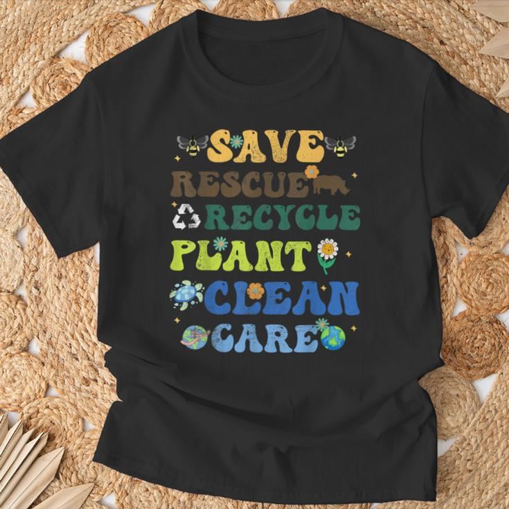 Retro Earth Day Save Bees Rescue Animals Recycle Plastics T-Shirt Gifts for Old Men