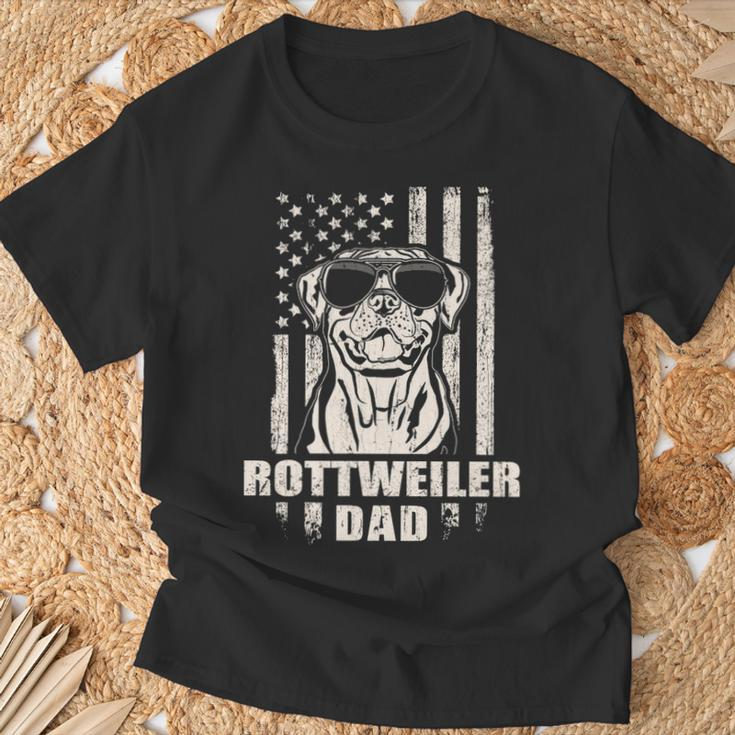 Rottweiler Dad Cool Vintage Retro Proud American T-Shirt Gifts for Old Men