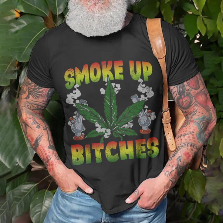 Smoke Up Bitches Marijuana Pot Leaf Weed 420 Stoner Day T-Shirt Gifts for Old Men