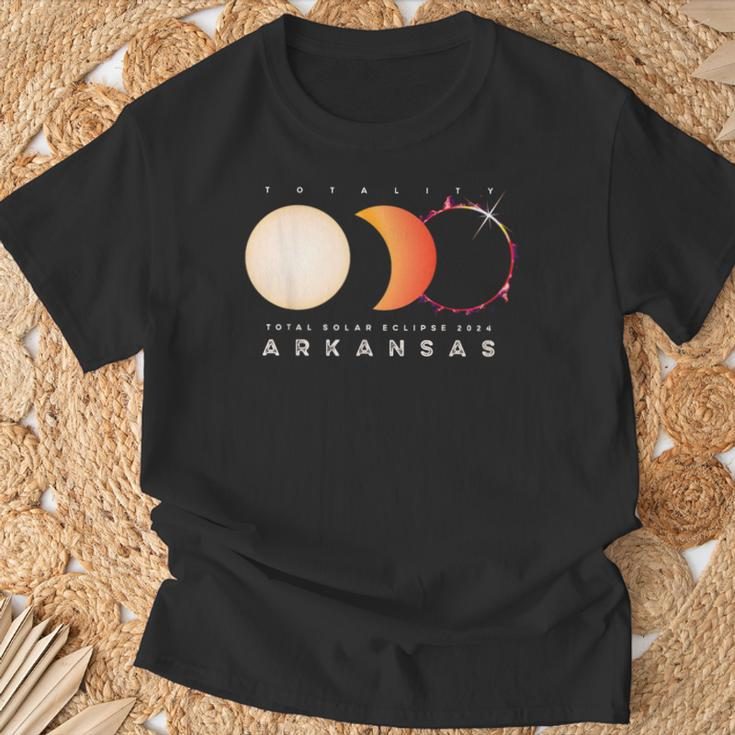 Solar Eclipse 2024 Arkansas Total Eclipse America Graphic T-Shirt Gifts for Old Men