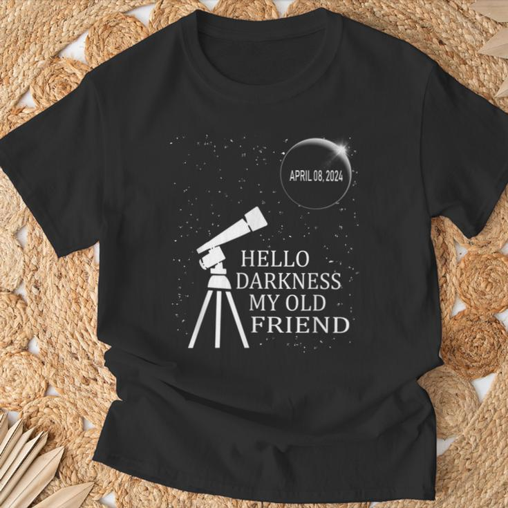 Solar Eclipse 2024 Hello Darkness My Old Friend 2024 T-Shirt Gifts for Old Men