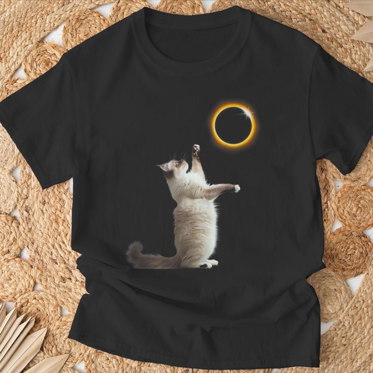 Solar Eclipse 2024 Ragdoll Cat America Totality T-Shirt Gifts for Old Men