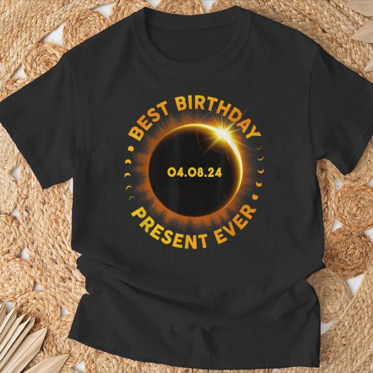 Solar Eclipse Best Birthday Ever Totality April 8 2024 T-Shirt Gifts for Old Men