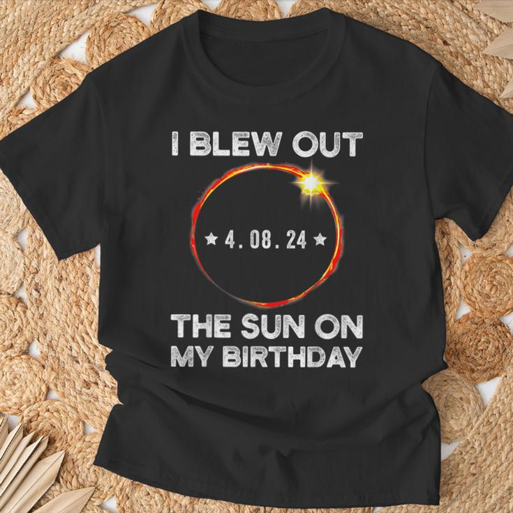 Solar Eclipse Birthday I Blew Out The Sun On My Birthday T-Shirt Gifts for Old Men