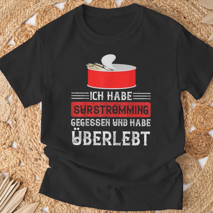 Surströmming Sweden Hering Survivor S T-Shirt Geschenke für alte Männer