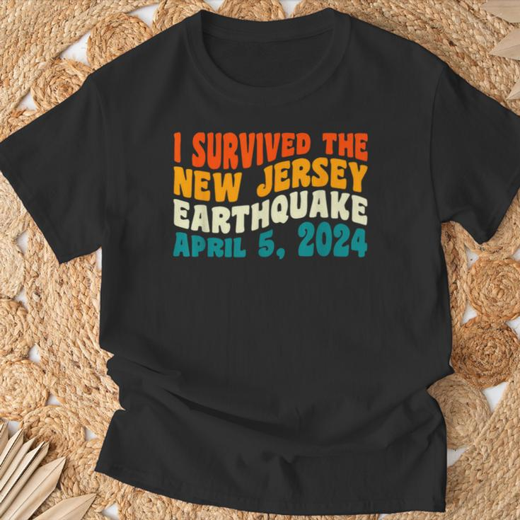 I Survived The New Jersey 48 Magnitude Earthquake T-Shirt Gifts for Old Men