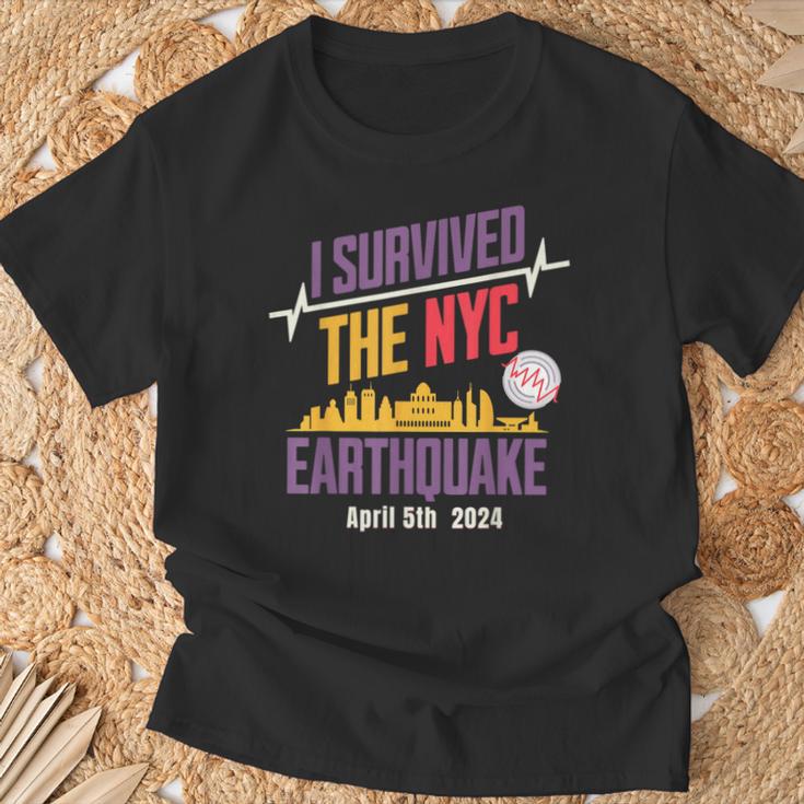 I Survived The Nyc Earthquake April 5 2024 T-Shirt | Mazezy