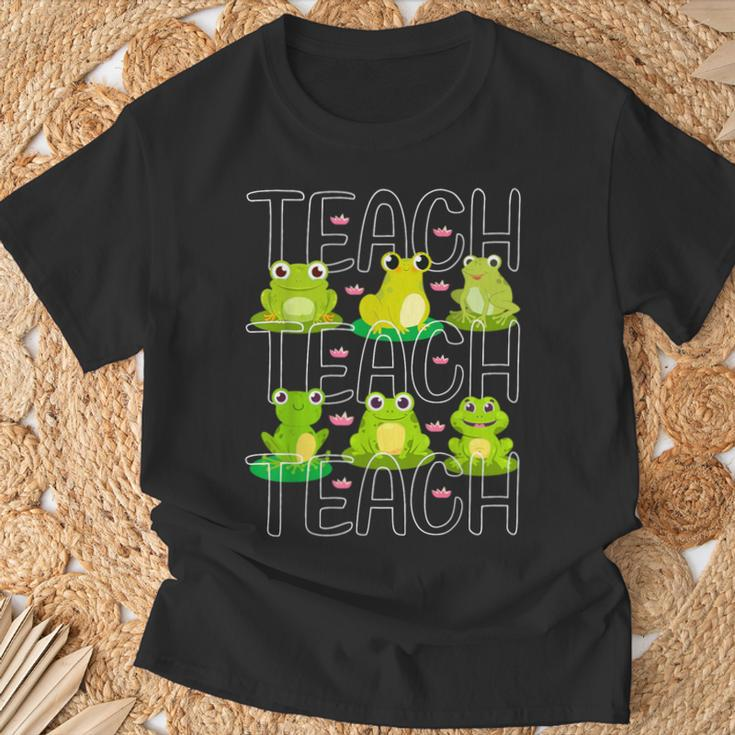 Teacher Cute Frogs Pet Animal Lover Teaching School Student T-Shirt Gifts for Old Men