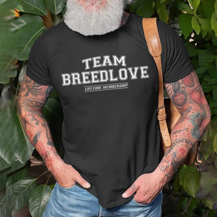 Team Breedlove Proud Family Surname Last Name T-Shirt Gifts for Old Men