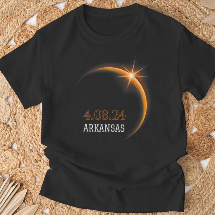 Total Solar Eclipse 2024 Arkansas Totality Spring 40824 T-Shirt Gifts for Old Men