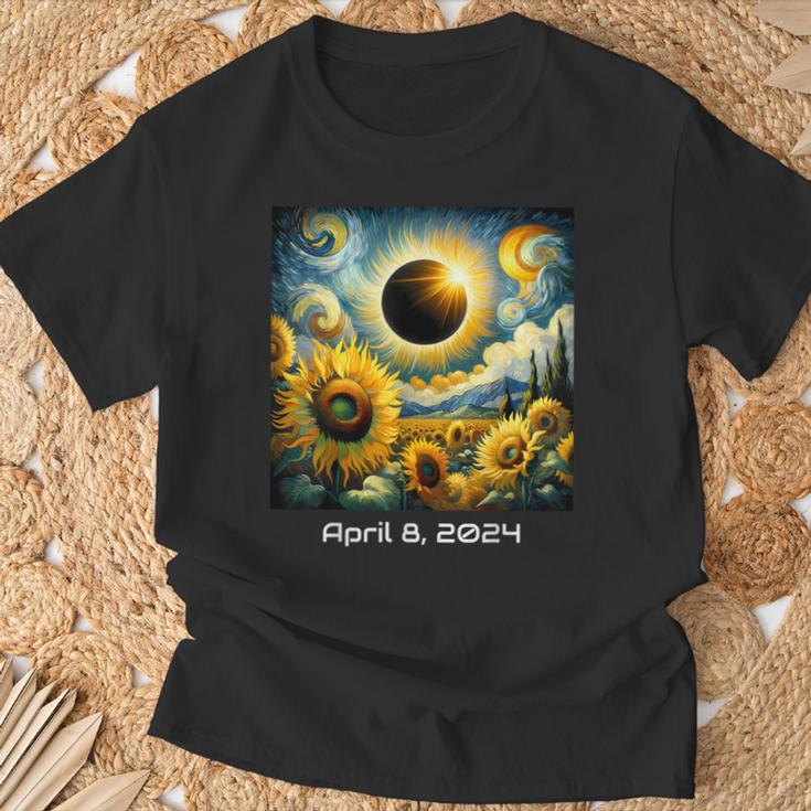 Total Solar Eclipse 2024 Sunflowers Painting Van Gogh T-Shirt Gifts for Old Men