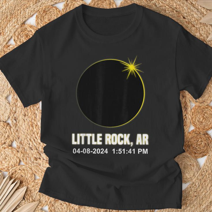 Total Solar Eclipse Little Rock 2024 Time Arkansas Eclipse T-Shirt Gifts for Old Men