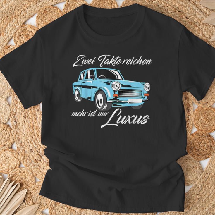 Trabant 601 Zwei Takte Reichen Mehr Ist Nur Luxury S T-Shirt Geschenke für alte Männer