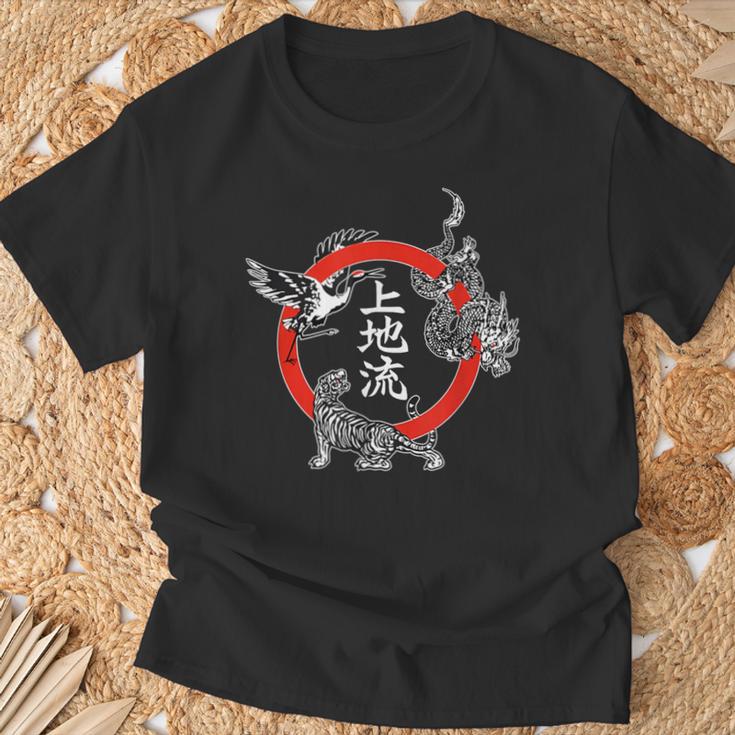 Uechi Ryu Karate T-Shirt Geschenke für alte Männer