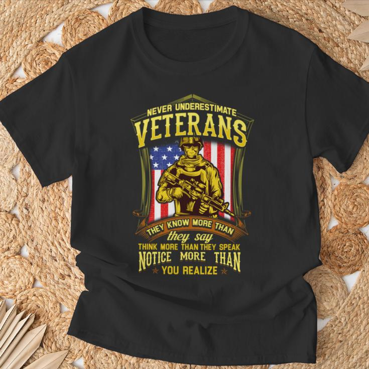 Never Underestimate A Veteran Military T-Shirt Gifts for Old Men