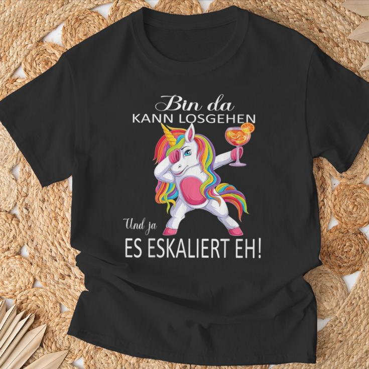 With Unicorn Bin Da Kann Losgehen Und Ja Es Escaliert Eh T-Shirt Geschenke für alte Männer