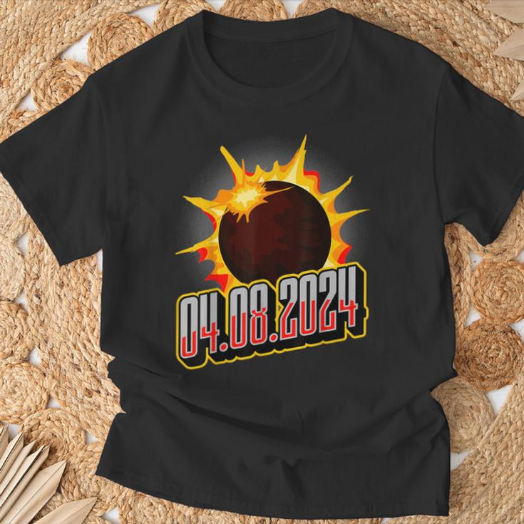 Us Total Partial Eclipse 2024 Usa Astronomer 04082024 T-Shirt Gifts for Old Men