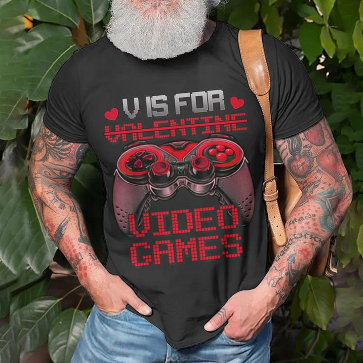 V Is For Video Games Controller Valentines Day Boys Mens T-Shirt Gifts for Old Men