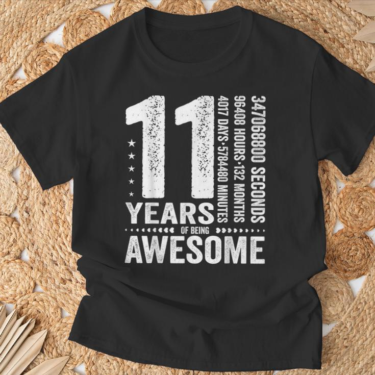 Vintage 11Th Birthday 132 Months 11 Years Old Being Awesome T-Shirt Gifts for Old Men