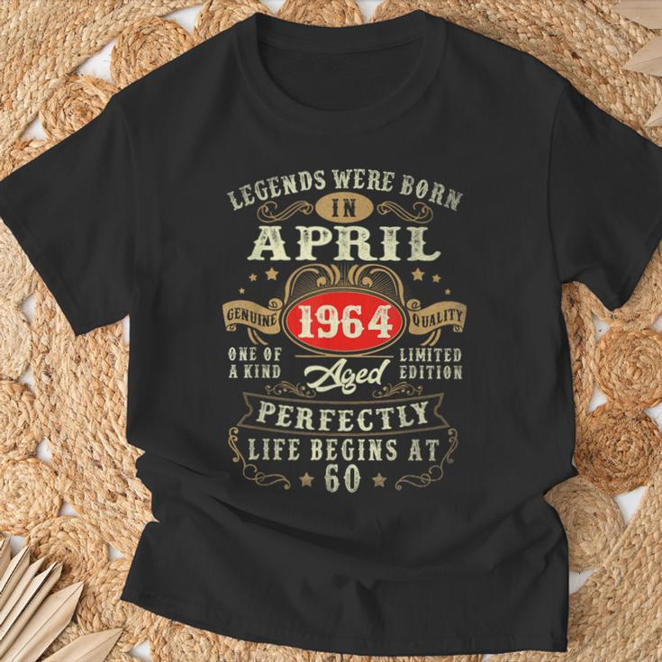 Vintage Made In April 1964 60Th Birthday 60 Year Old T-Shirt Gifts for Old Men