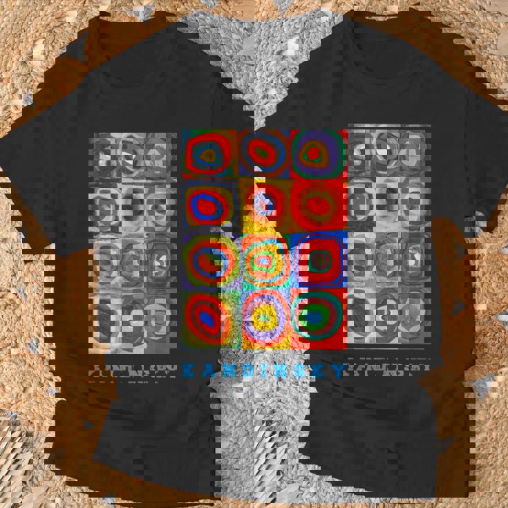 Wassily Kandinsky Color Estudio Cuadrados Círculos Concéntricos Camiseta unisex Regalos para ancianos