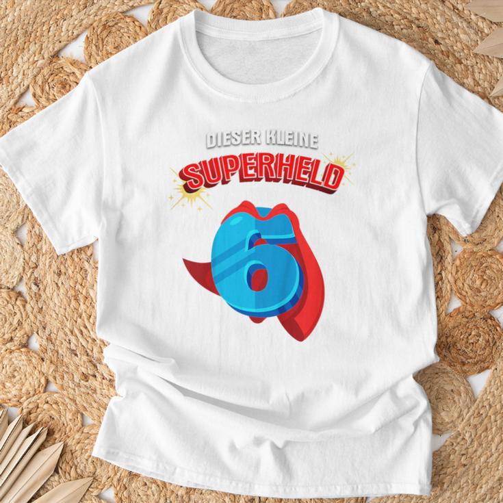 Children's 6Th Birthday Dieser Kleine Superheld Ist 6 Jahre Alt Held T-Shirt Geschenke für alte Männer