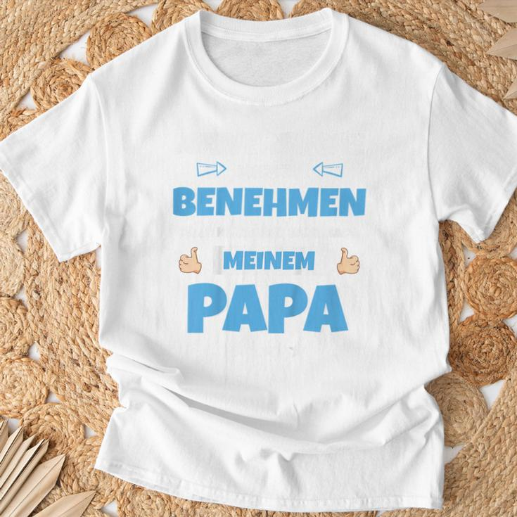 Children's Ich Versuche Mich Zu Benehmen Papa Ich Versuche Mich 80 T-Shirt Geschenke für alte Männer