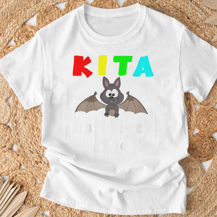 Children's Kita Abflugger 2024 Bat School T-Shirt Geschenke für alte Männer