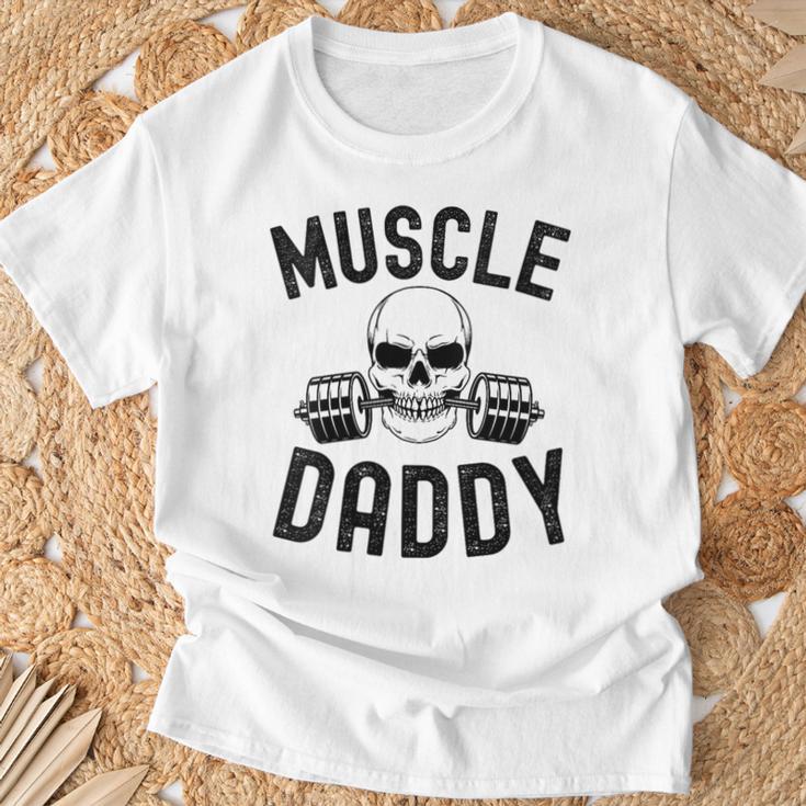 Damen Muscle Daddy Gewichtheber Skelett Langhantel Papa Workout Mit-Ausschnitt T-Shirt Geschenke für alte Männer