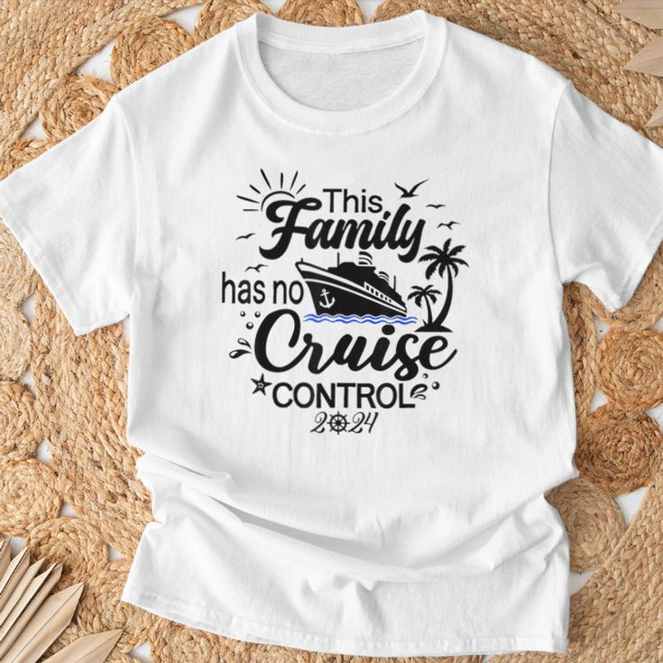 This Family Cruise Has No Control 2024 T-Shirt Gifts for Old Men