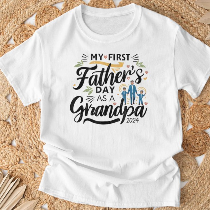 My First Father's Day As A Grandpa 2024 First Grandpa Day T-Shirt Gifts for Old Men