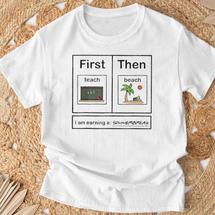 I Am Earning A Summer Break Teacher T-Shirt Gifts for Old Men