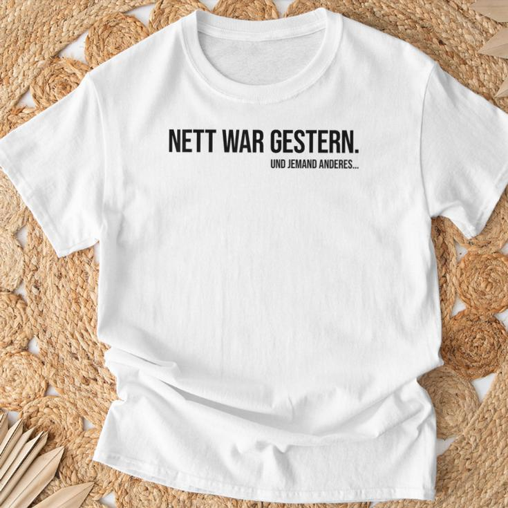 Nice War Gestern X Und Jemand Anderes Slogan T-Shirt Geschenke für alte Männer