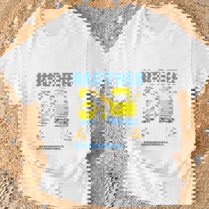Niños Big Brother 2025 Cargando Nueva Excavadora Big Brother Camiseta unisex Regalos para ancianos