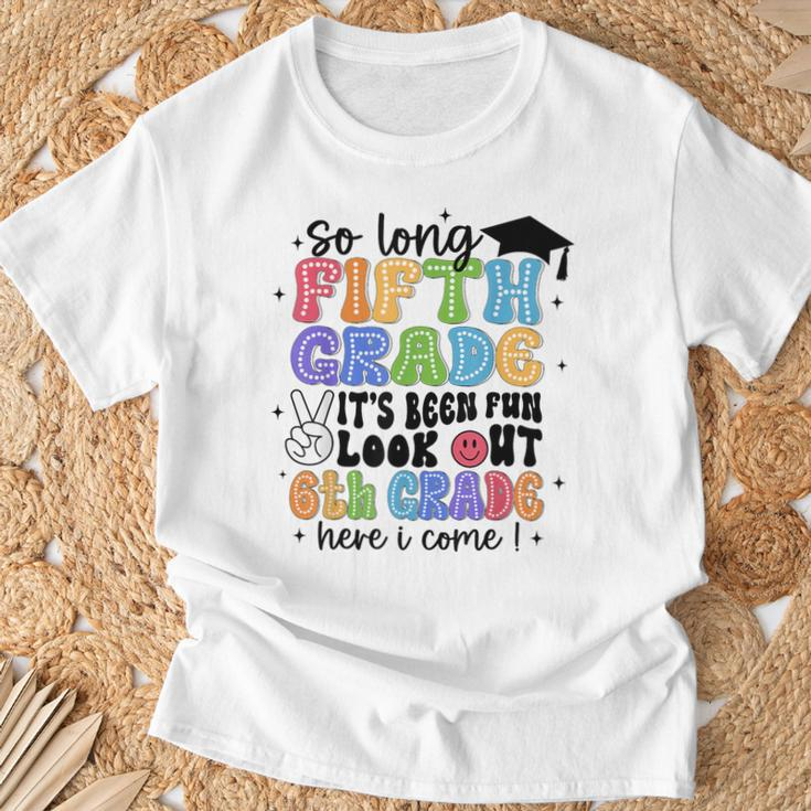So Long 5Th Grade It's Been Fun Graduation Last Day School T-Shirt Gifts for Old Men