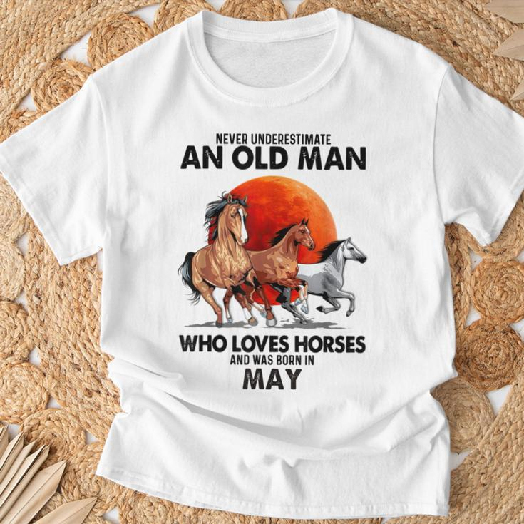 Never Underestimate An Old Man Who Loves Horses And Was Bor T-Shirt Gifts for Old Men