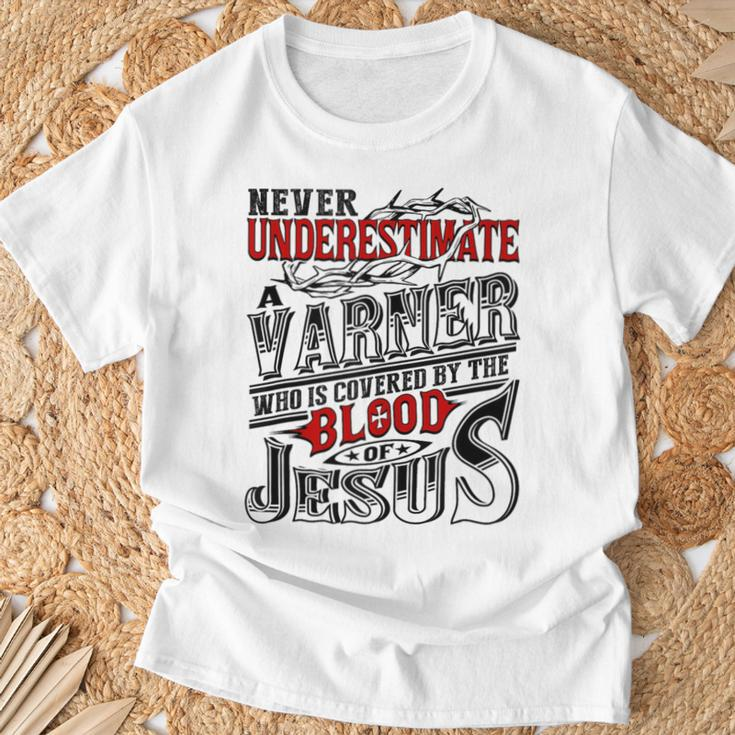Underestimate Varner Family Name T-Shirt Gifts for Old Men