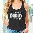 Damenatertag Erstes Mal Papa 2024 Promoted To Daddy Est 2024 Mit-Ausschnitt Tank Top