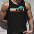 Retro Camping Hiking Landscape Nature Outdoor Camper Tank Top Geschenke für Ihn