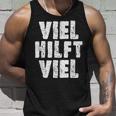 Viel Hilftiel Old-School Bodybuilder Saying Tank Top Geschenke für Ihn