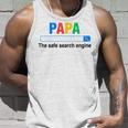 Damen Papa Die Sichere Suchmaschine Lustigeratertag Mit-Ausschnitt Tank Top Geschenke für Ihn