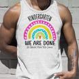 Kindergarten Abschluss 1 Klasse Hier Kommen Wir Regenbogen Tank Top Geschenke für Ihn