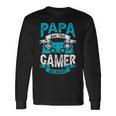 Papa Am Tag Gamer Bei Nacht Papa Am Tag Gamer Bei Nacht Langarmshirts Geschenkideen