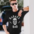 Herren Badass Dad Coolatertag Papa Schädel Langarmshirts Geschenke für Ihn