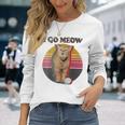 I Go Meow Singing Cat Meme Long Sleeve T-Shirt Gifts for Her